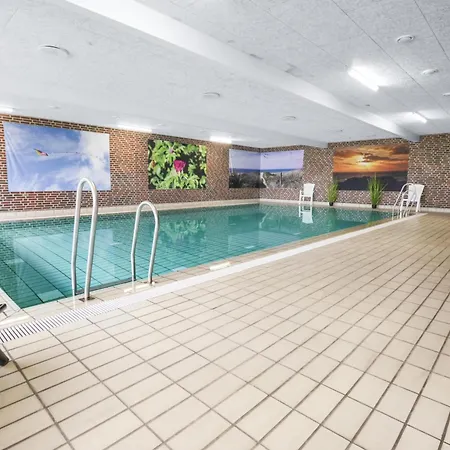 Apartment Beliggende Pa 1 Sal Til 2 Sj3217 Henne Strand